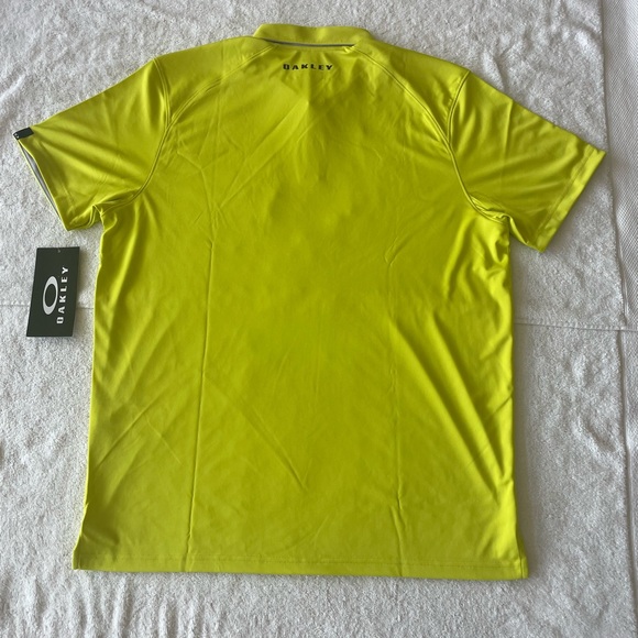 NWT Oakley Short Sleeve Divisional Polo, Neon Yellow, XL - Picture 3 of 7